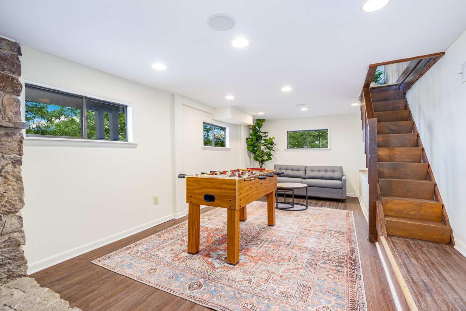 Amazing Views, Hot Tub, Fire Pit, Deck & Fireplace Inwood Buitenkant foto