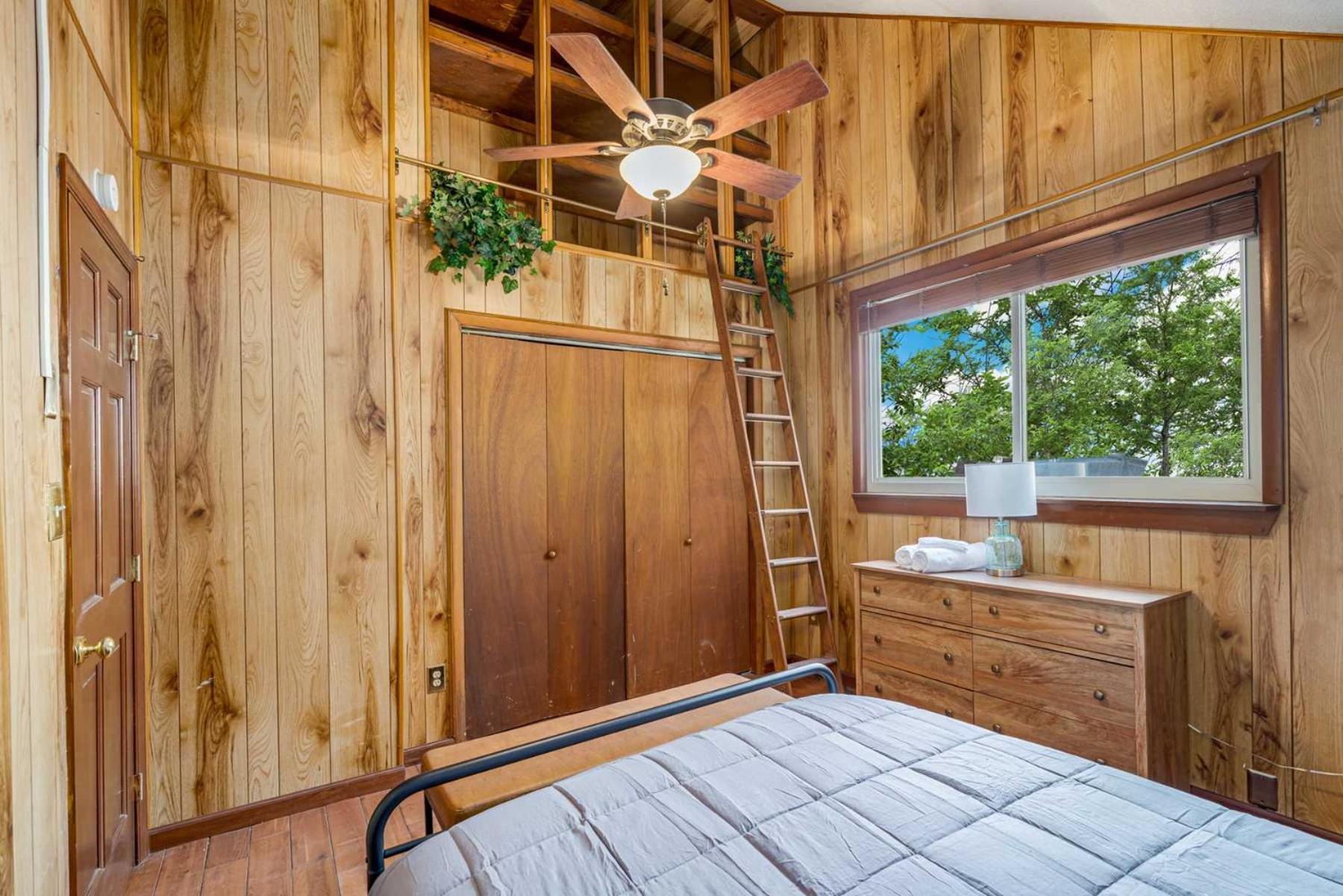 Amazing Views, Hot Tub, Fire Pit, Deck & Fireplace Inwood Buitenkant foto